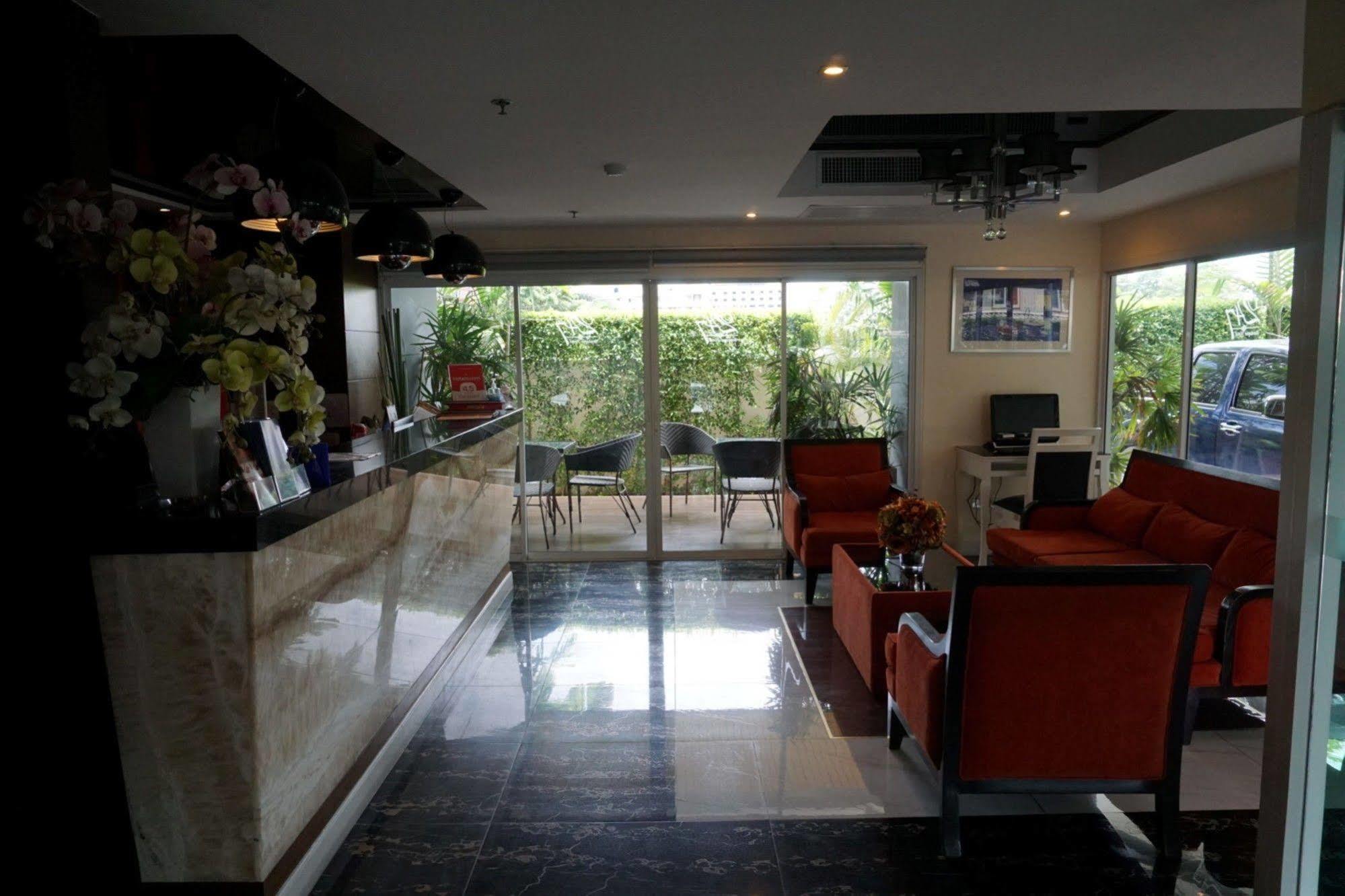 247 Boutique Hotel Pattaya Esterno foto