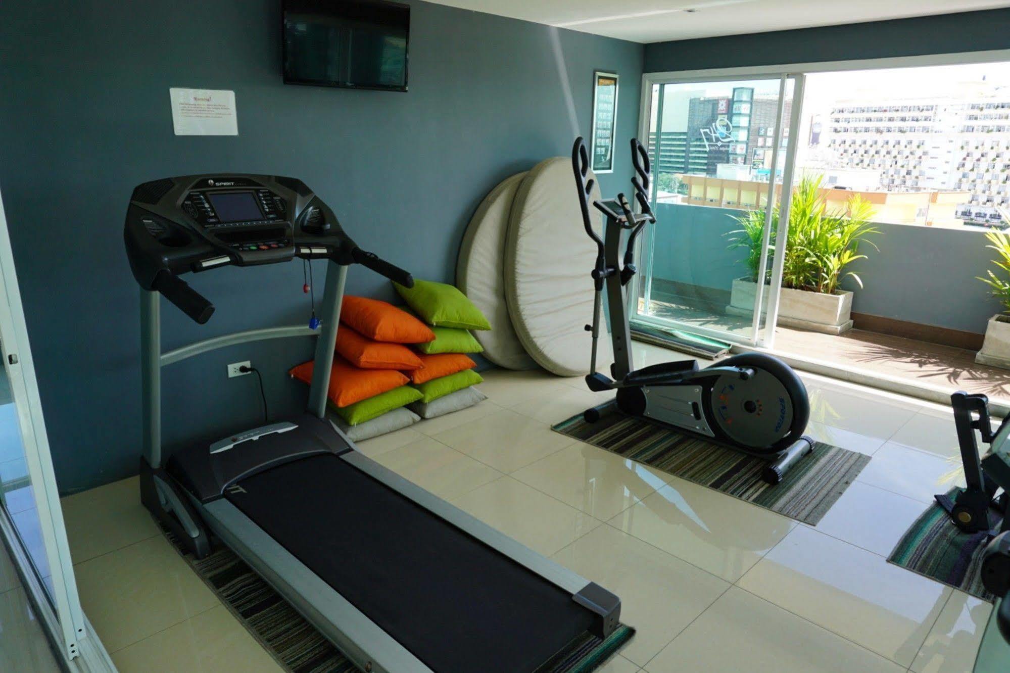 247 Boutique Hotel Pattaya Esterno foto