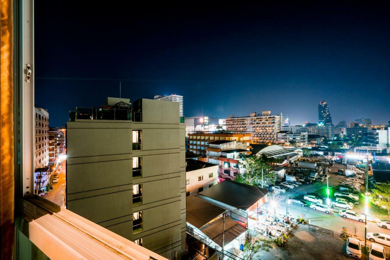 247 Boutique Hotel Pattaya Esterno foto